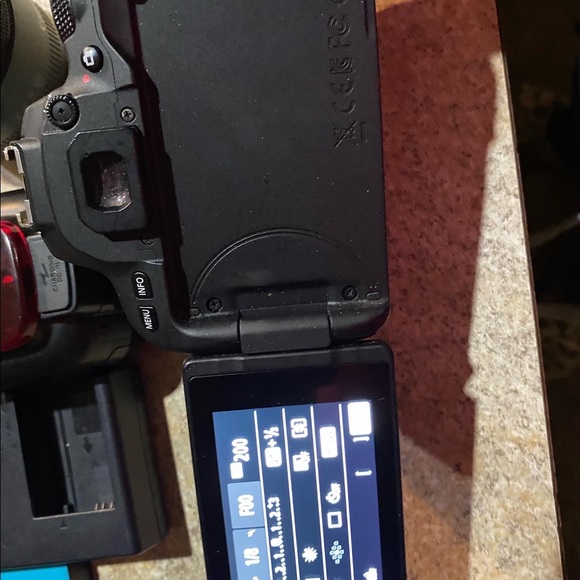 Canon SI2 - Picture 5 of 8